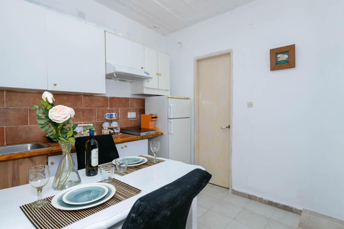 Ferienwohnung Chrysa S House Hydra  Exterior foto